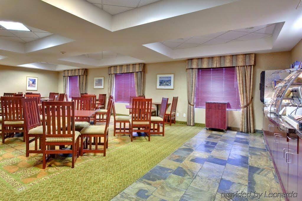 Hotel Express North By Ihg Edmonton